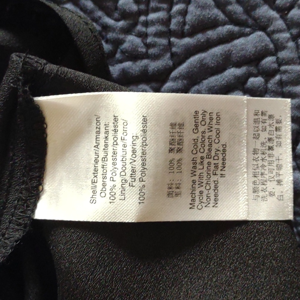 DKNY ladies sleeveless top - Picture 4 of 4